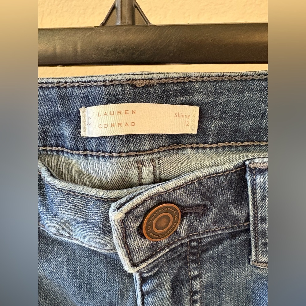 Women’s skinny jeans - LC Lauren Conrad 12 - Picture 2 of 3
